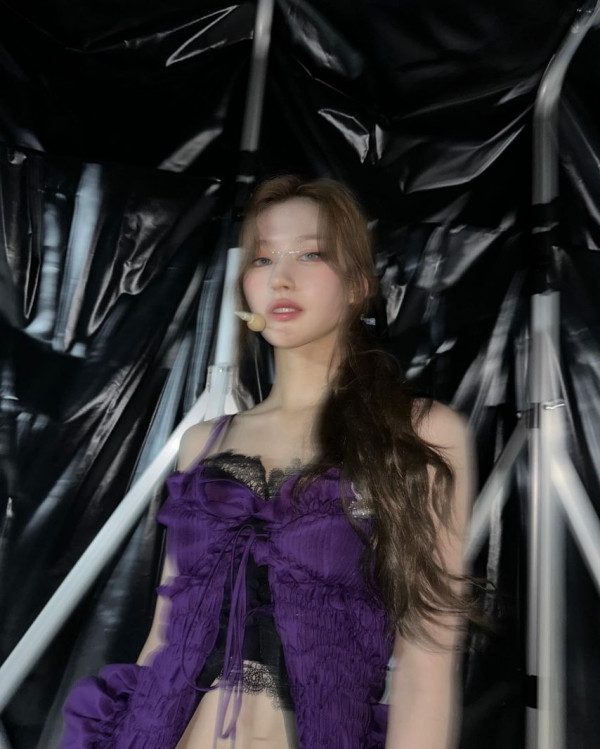 블랙 레이스 나시 요망한 트와이스 사나 몸매