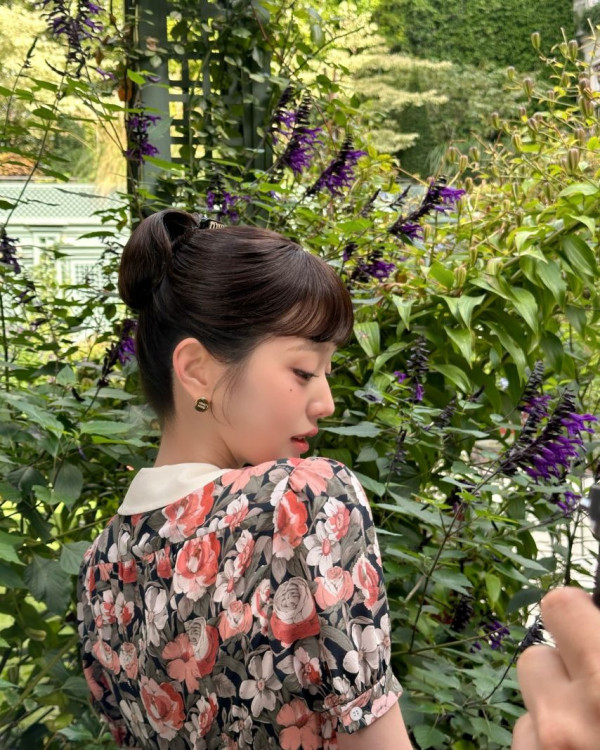 아이브 장원영 꽃무늬 원피스 미친 미모