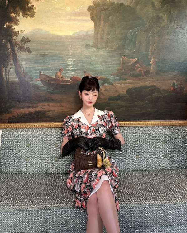 아이브 장원영 꽃무늬 원피스 미친 미모