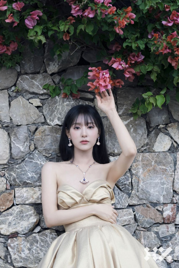 배우 김지원 노블레스 7월호 촬영 비하인드