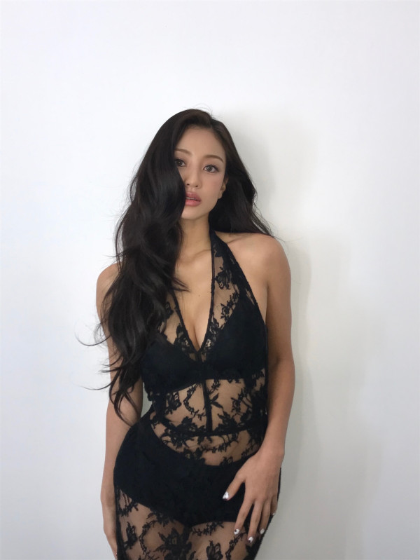 블랙 시스루 란제리 트와이스 지효 아찔한 몸매