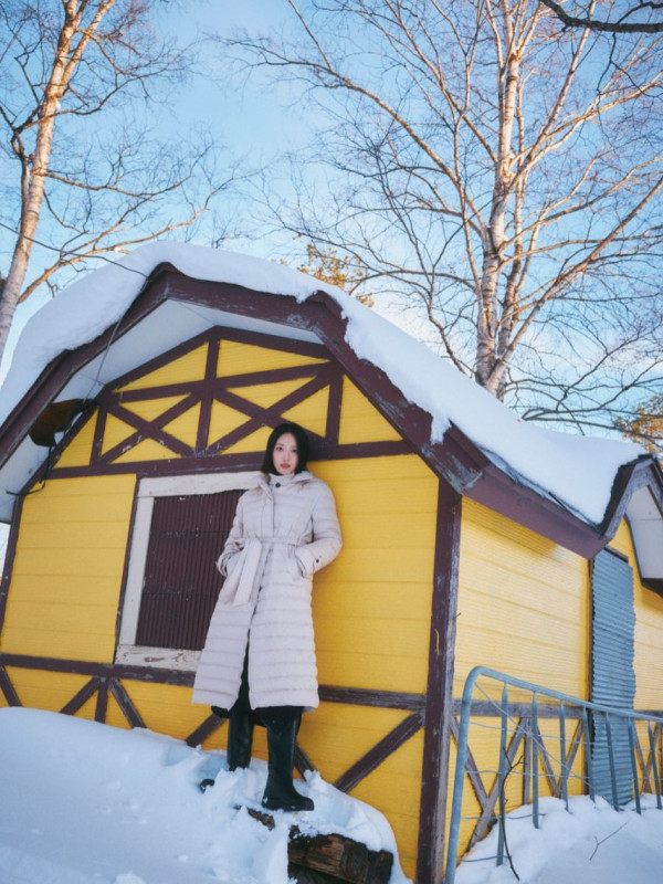 배우 표예진 DAZED