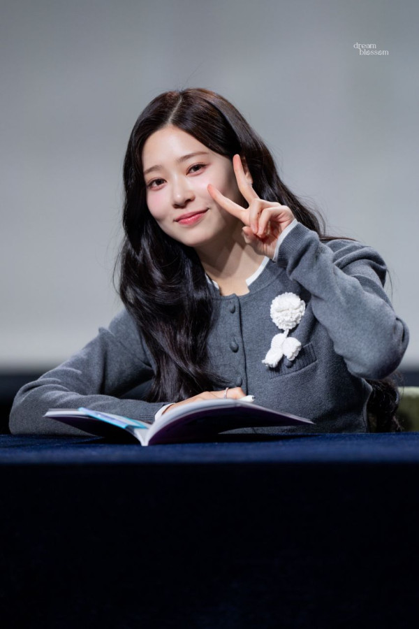 26011 ME MY MINJU 팬사인회 김민주