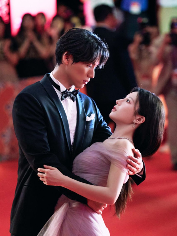 고윤정 & 김선호