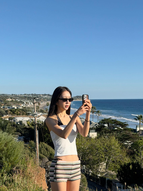 달샤벳 아영 끈비키니 몸매