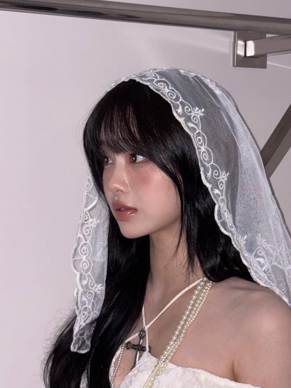 하얀 면사포 섹시한 츄