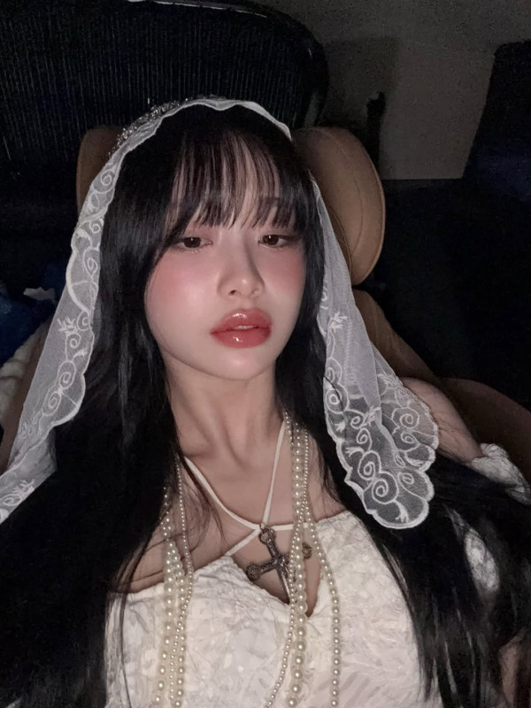 하얀 면사포 섹시한 츄