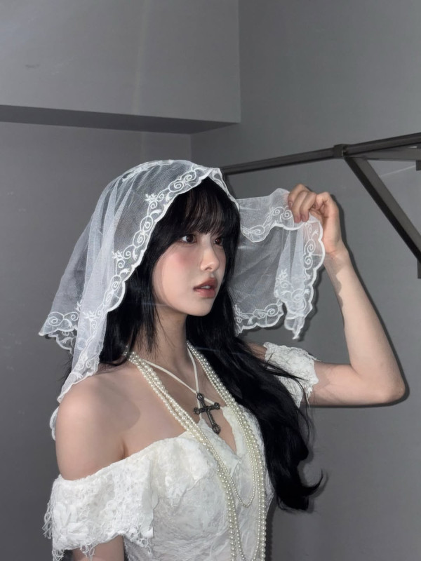 하얀 면사포 섹시한 츄