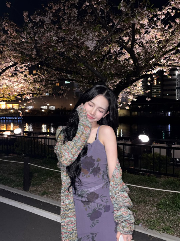 일본으로 간 미시룩 카리나