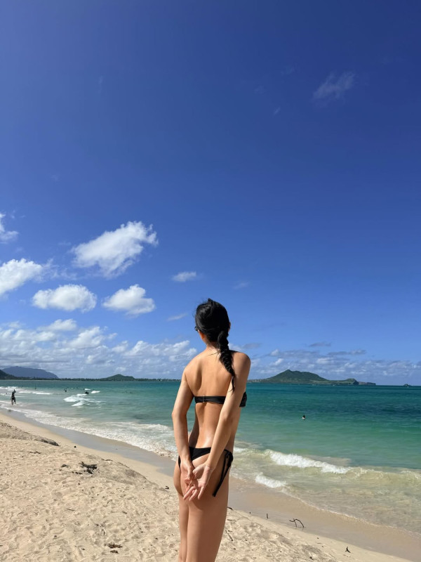 마마무 솔라 비키니 몸매