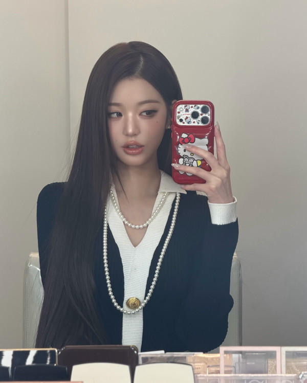 고급스러운 장원영 미모