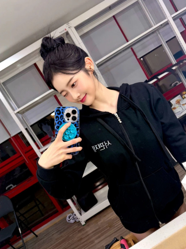 스테이씨 시은 SNS