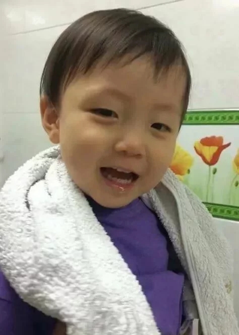 남자는 잘씻고 면도만 잘해도 동안됨ㅋㅋㅋㅋㅋ