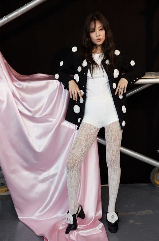 2023 엘르 프랑스 9월호 커버 제니