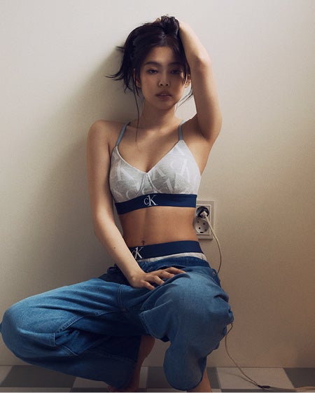 제니 캘빈클라인 속옷 화보