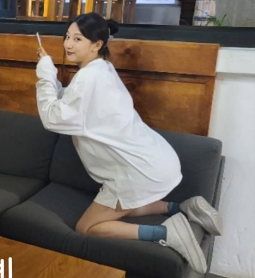 하의실종룩 흰 셔츠 예인