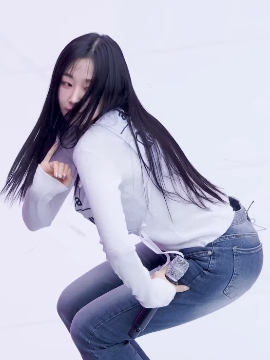 리허설 중인 에스파 윈터 지젤
