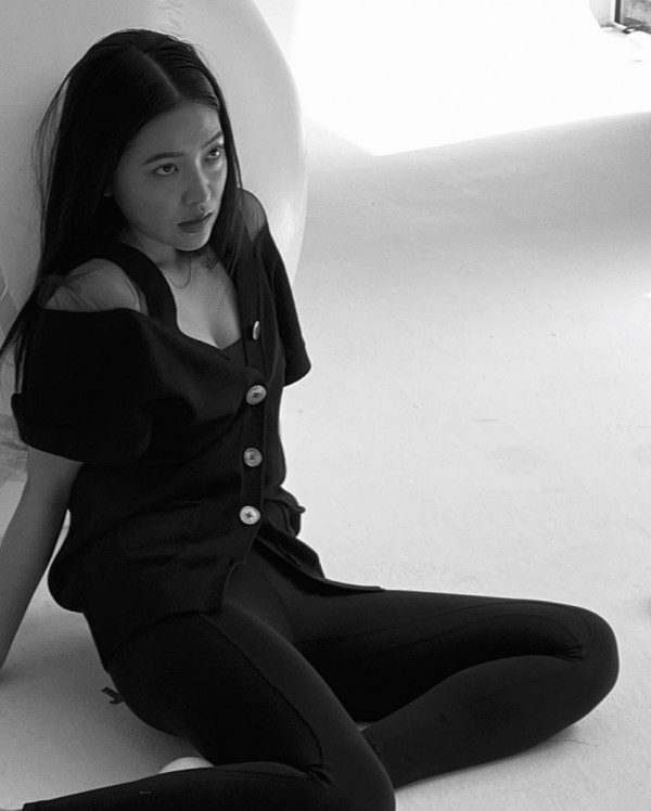 레드벨벳 예리 필라테스복 화보