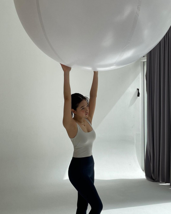 레드벨벳 예리 필라테스복 화보