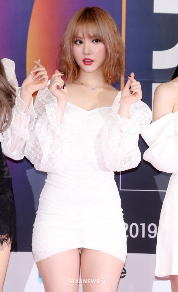 드레스핏 여자친구 은하