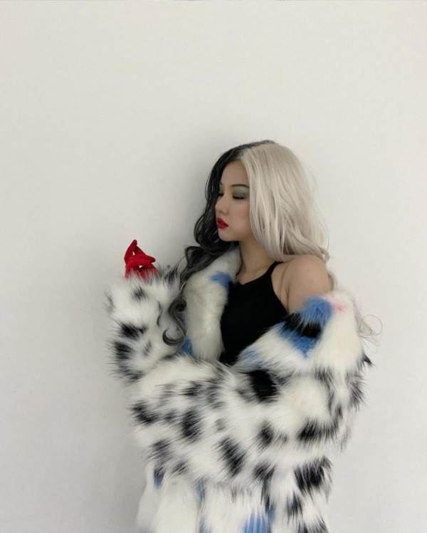 여자친구 은하 크루엘라 코스프레