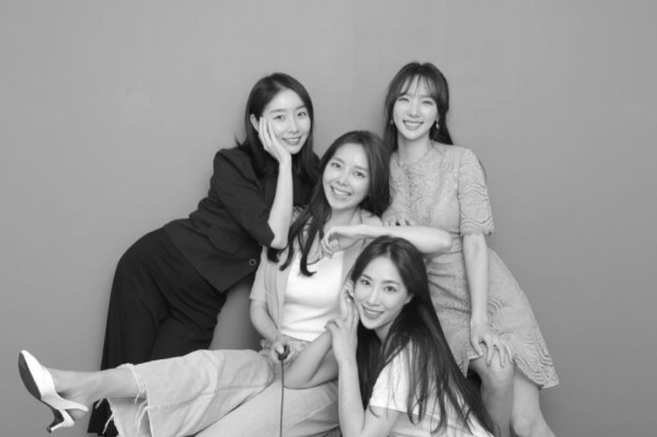 오랜만에 모인 스텔라