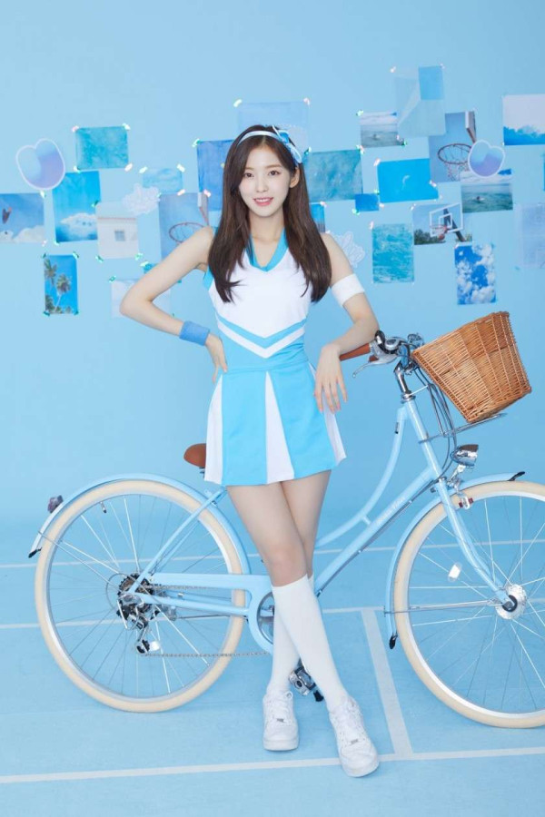 치어리더 컨셉 화보 오마이걸 아린