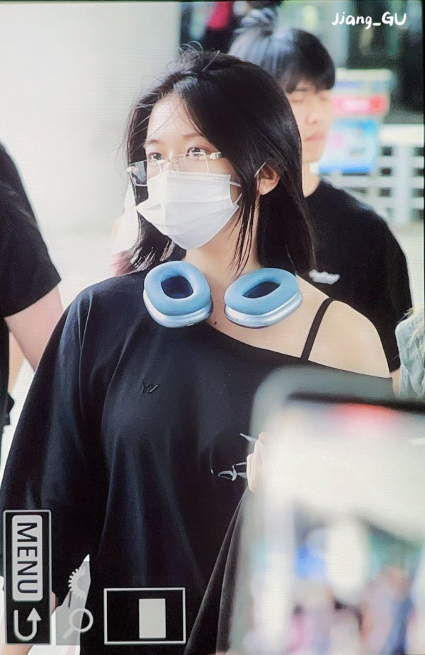 입국하는 아이브 안유진
