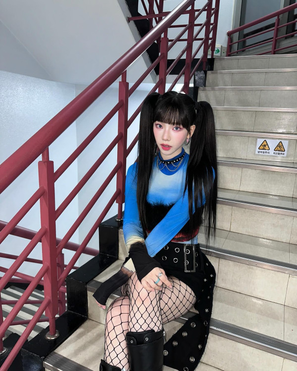 그물 스타킹 에스파 카리나,윈터