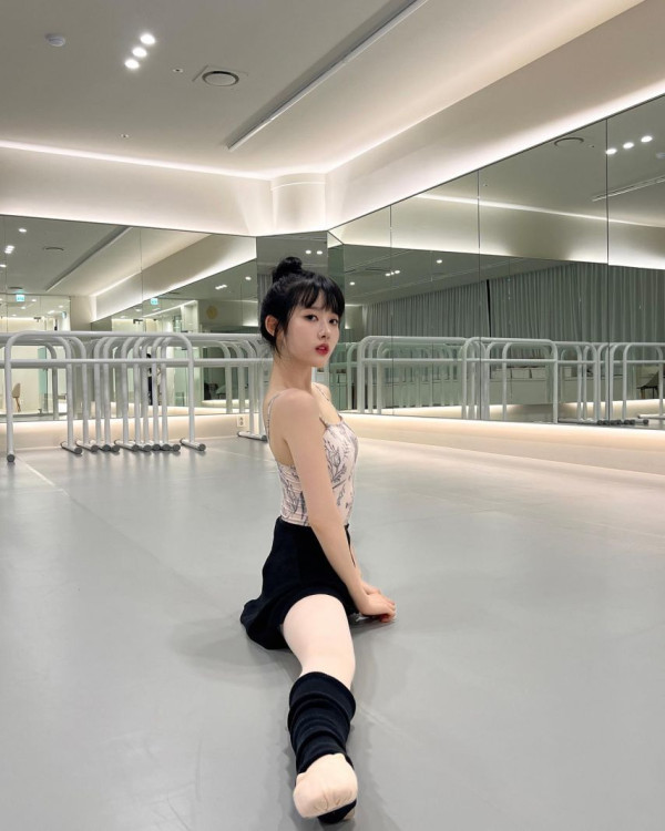 발레하는 스테이씨 시은