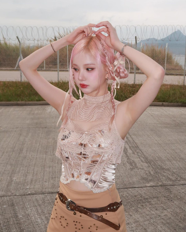 시스루 란제리룩 비비지 은하