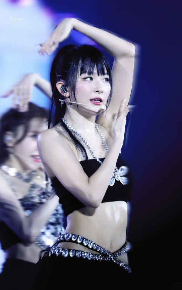 땀범벅 레드벨벳 슬기