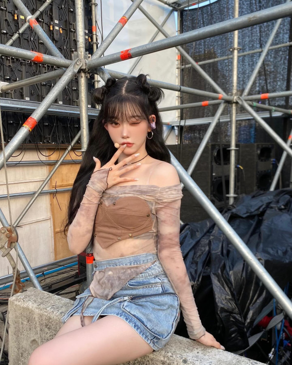 빌리 츠키 갈색 코르셋