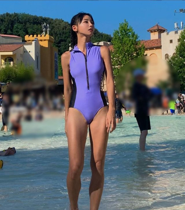 워터파크 놀러간 김민지 몸매