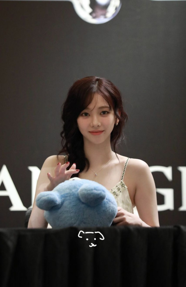 마카오 팬사인회 에스파 카리나