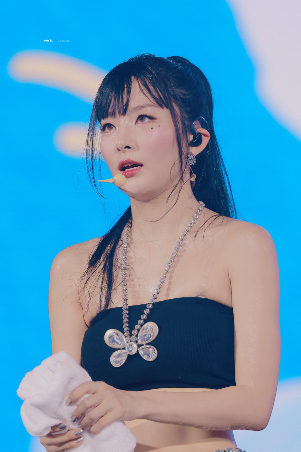 땀범벅 레드벨벳 슬기