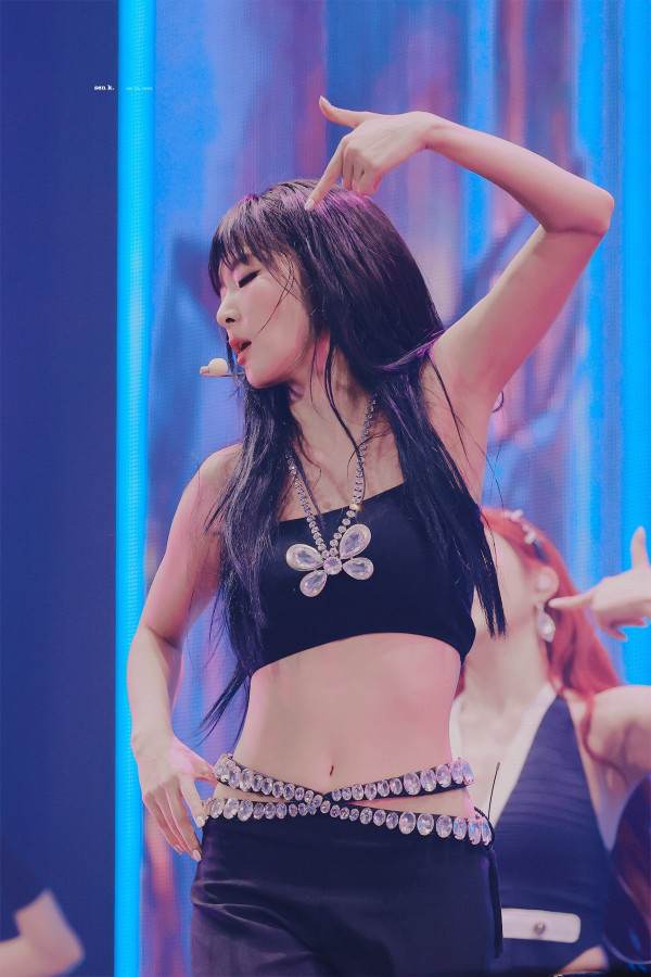 땀범벅 레드벨벳 슬기