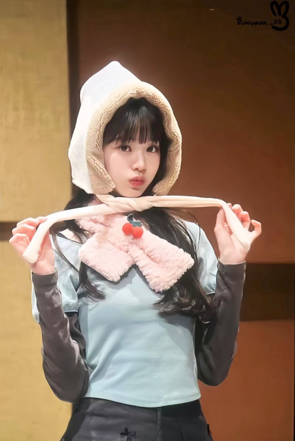머리에 뭘 써도 귀여운 아이브 장원영