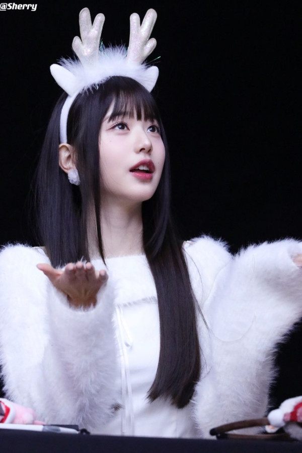머리에 뭘 써도 귀여운 아이브 장원영