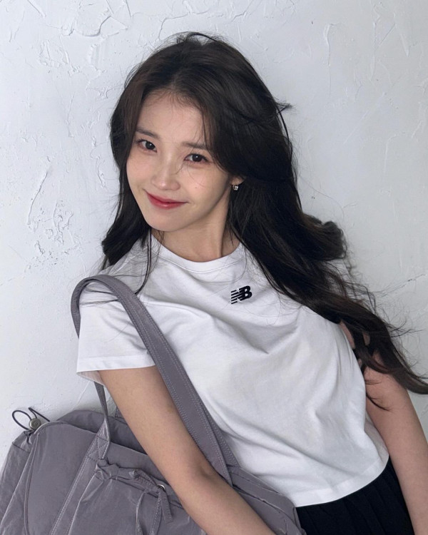 테니스치마 미모 아이유