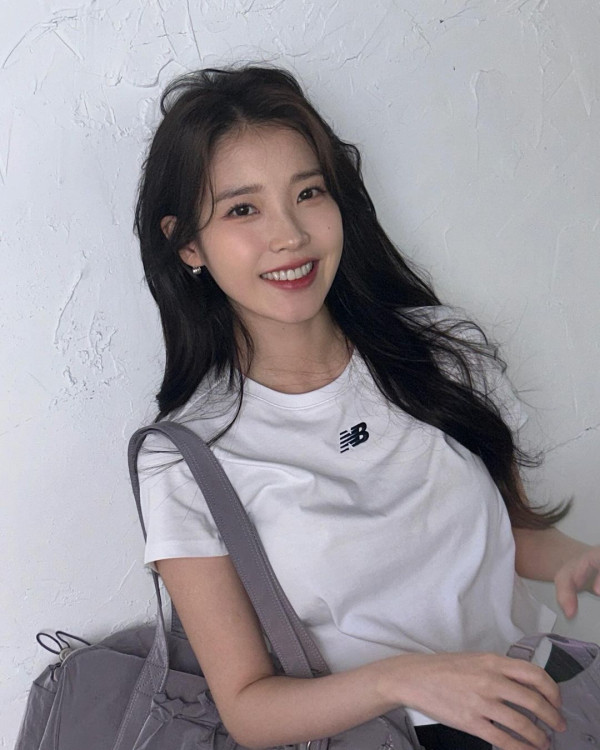 테니스치마 미모 아이유