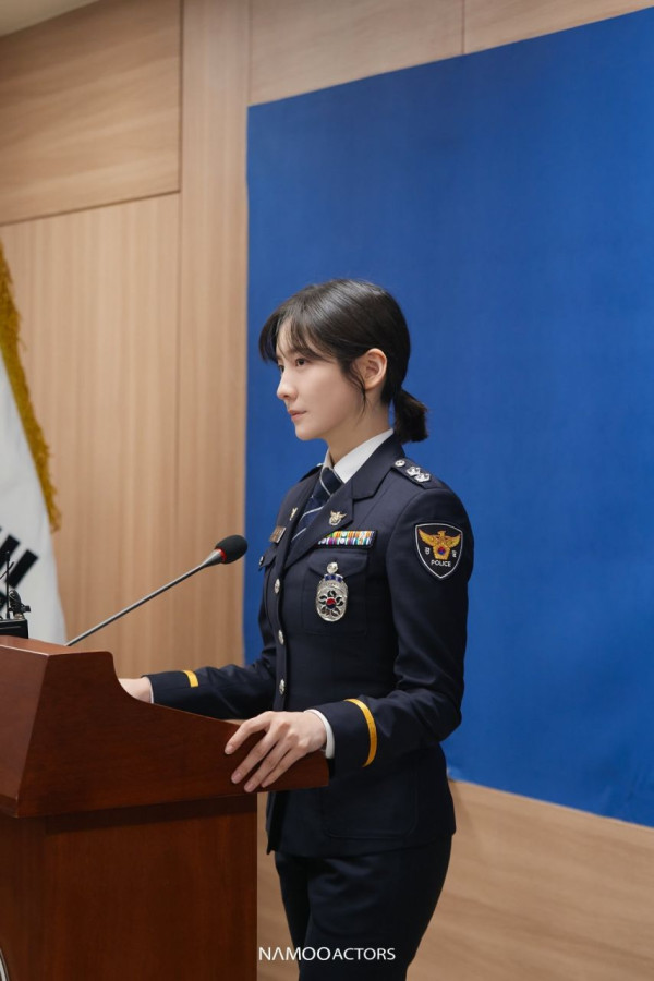 제복이 너무 잘 어울리는 배우 박지현 - 재벌X형사