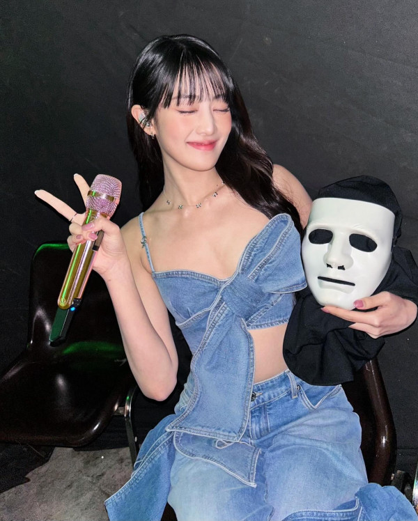 아이들 민니 데님 탱크탑