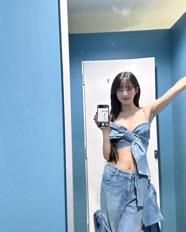 아이들 민니 데님 탱크탑