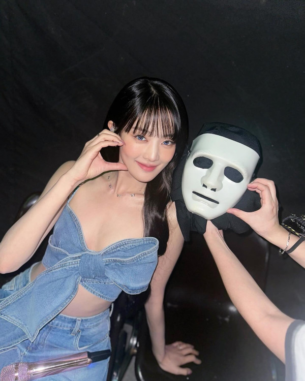 아이들 민니 데님 탱크탑