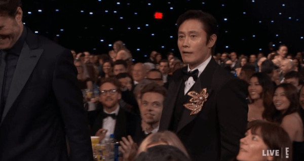 케데헌 크리틱스 초이스 애니메이션상 수상장면