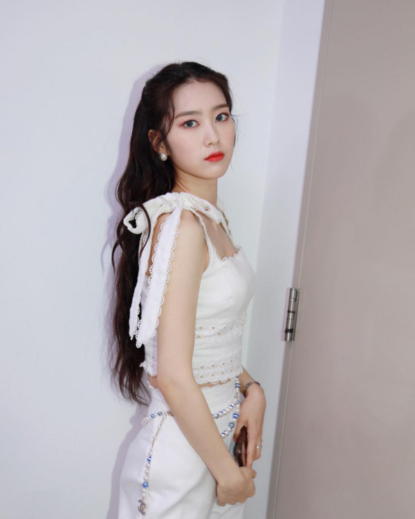 오마이걸 지호 인스타