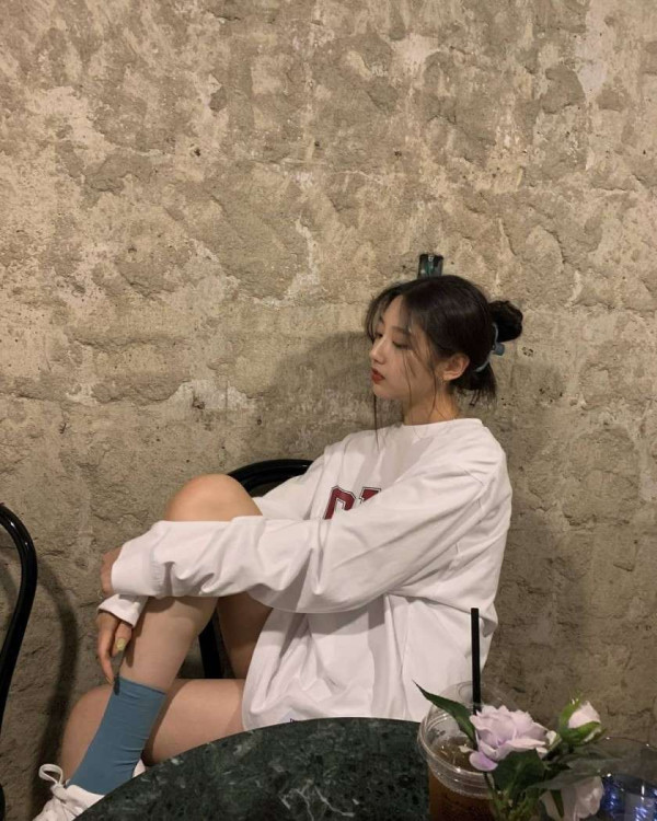 하의실종룩 흰 셔츠 예인
