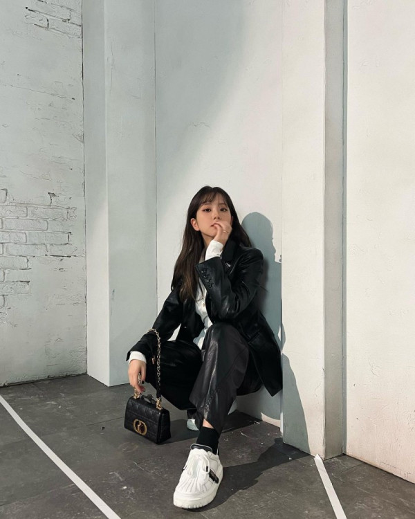 돌아온 앞머리 지수