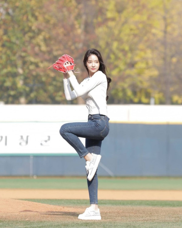 작년 미스코리아 진 시구